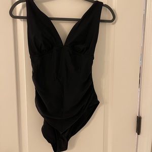 Old Navy swimsuit Size Medium